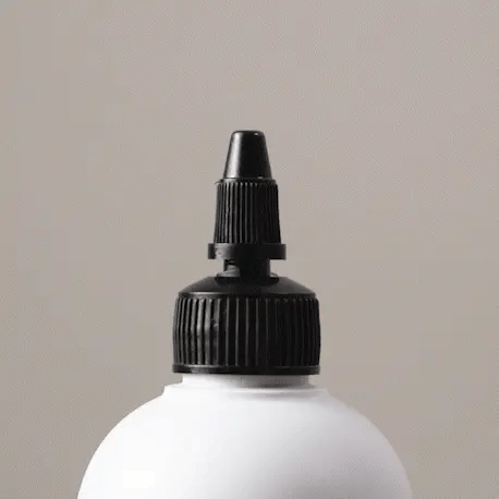 Gif showing the conditioner come out of the nozzle