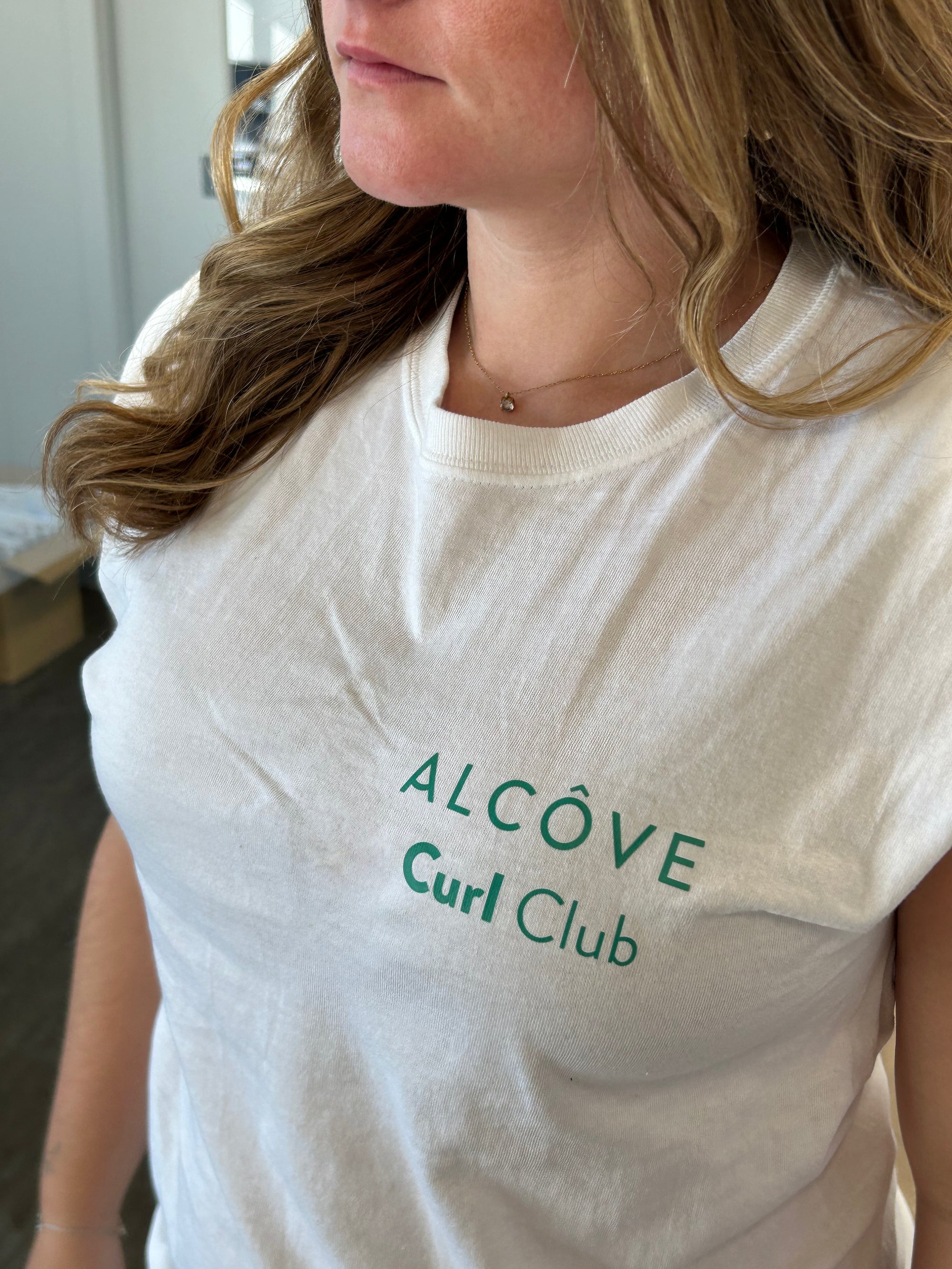 Curl Club T-shirt 